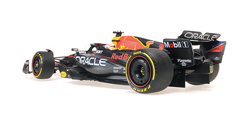 MINICHAMPS 1:12 RED BULL RACING HONDA RB19 - MAX VERSTAPPEN - 2ND PLACE QATAR SPRINT RACE - WORLD CHAMPION 2023
