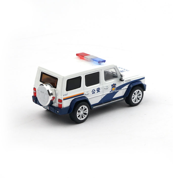 [Preorder] XCARTOYS 1:64 BAIC BJ80 People's Police Motorcycle Escort Set