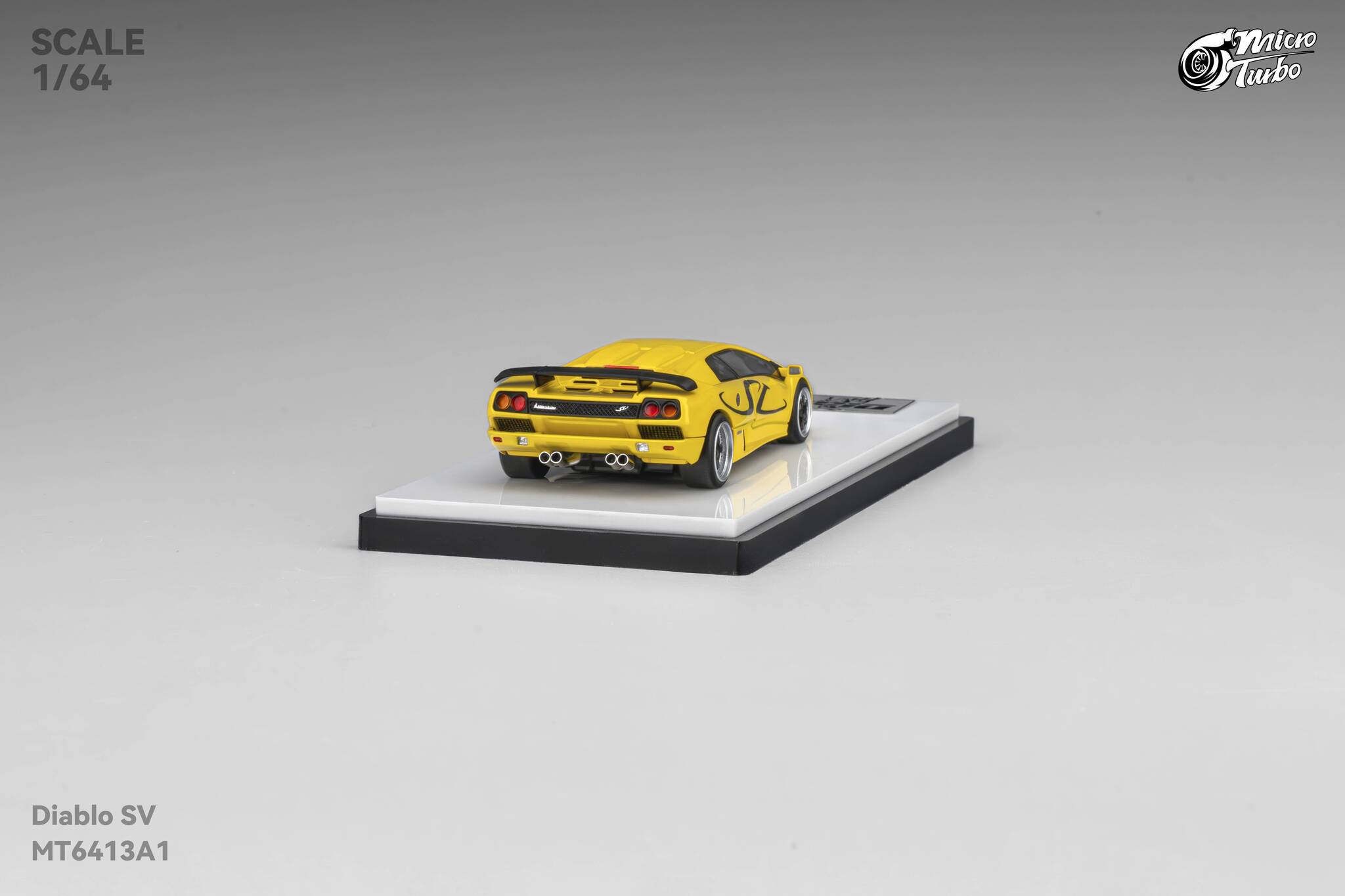Microturbo 1:64 Custom Diablo SV - Metallic Yellow MT6413A1