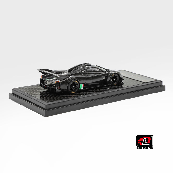 [Preorder] LCD 1:64 Pagani Huayra R Carbon Black with Italian flag LCD64028-CBI