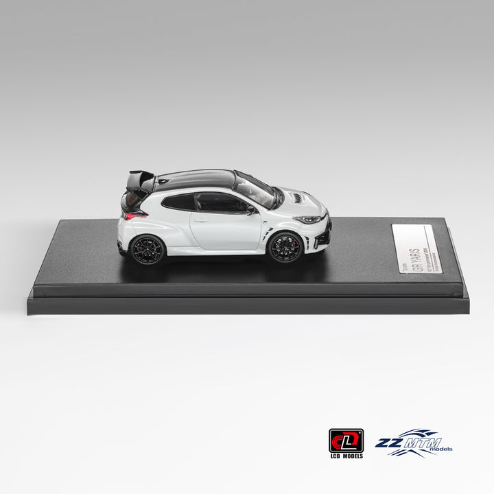 [Preorder] LCD 1:64 GR Yaris RZ “Aero performance package” 2025 ZZ64001D02-BL/ZZ64001D02-GR/ZZ64001D02-BPW