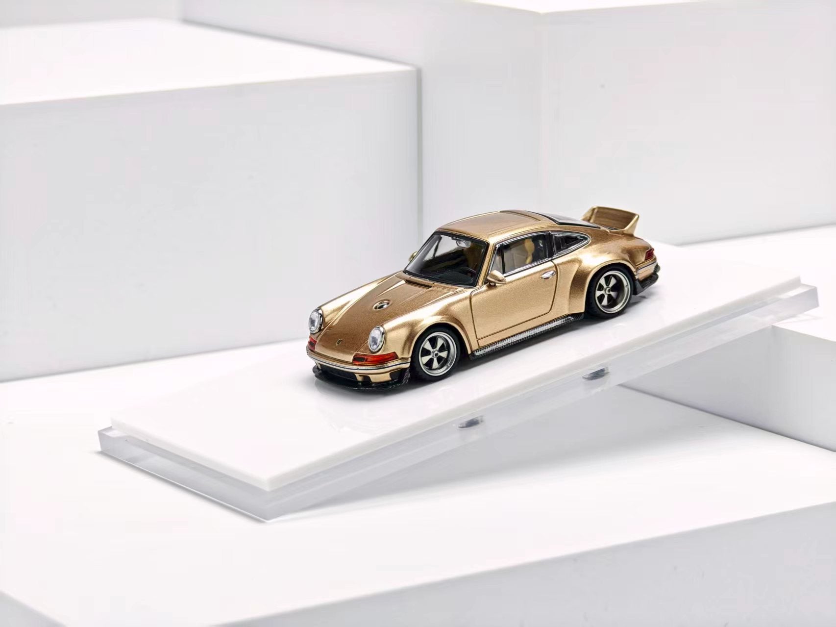 Preorder] Zincit Model 1:64 Porsche Singer DLS (4 Colours