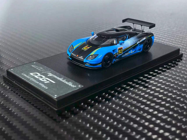 [Preorder] Model Collect 1:64 Koenigsegg ccgt Blue/Carbon Fiber MC640027C