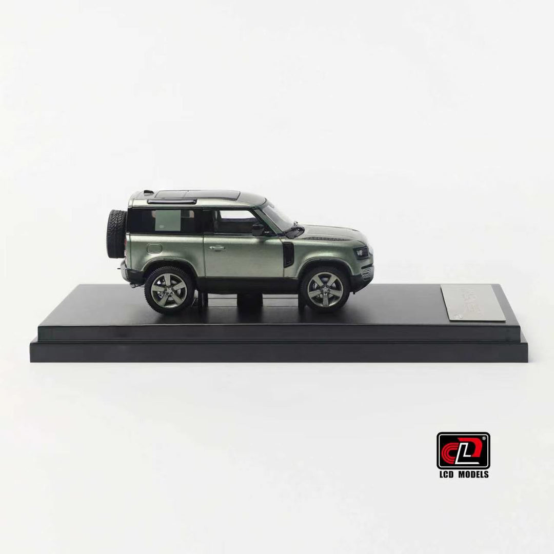 [Preorder] LCD 1:64 Land Rover Defender 90 (3 Colours) LCD64047-BL/ LCD64047-BU/ LCD64047-GR