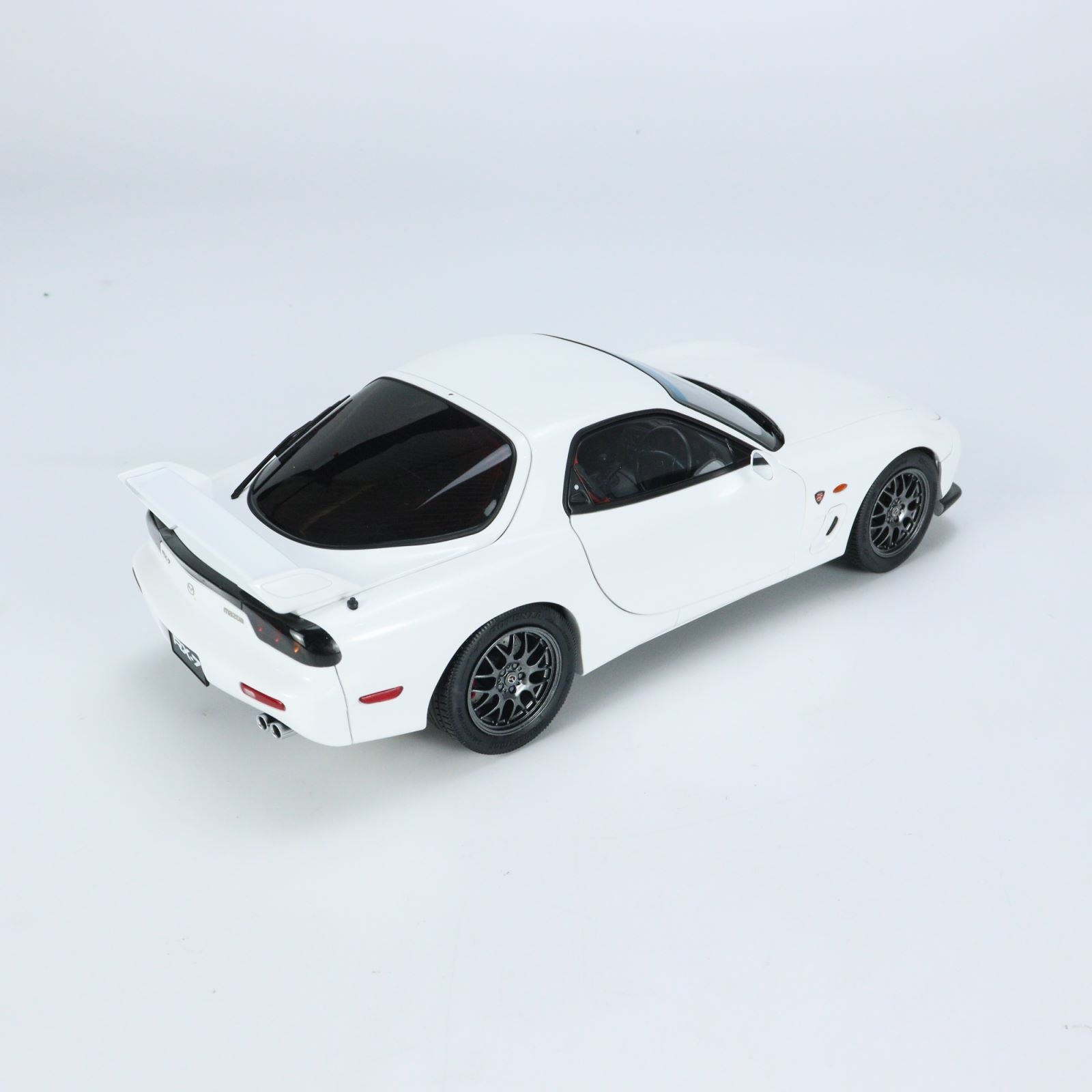 Polar Master 1:18 Mazda RX-7 Spirit R White Diecast Full Open