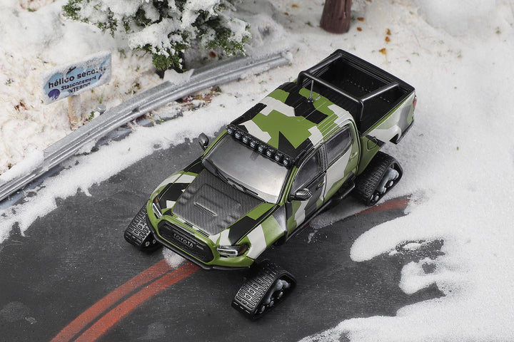 [Preorder] GCD 1:64 Toyota Tacoma Snow Version (4 Versions)