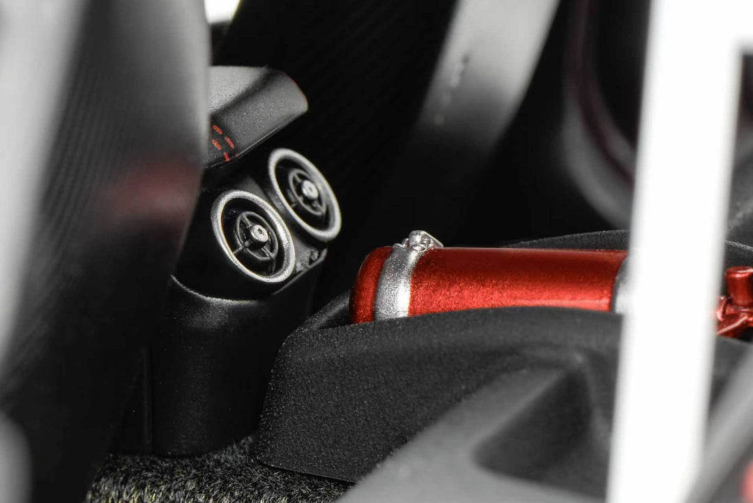 MOTORHELIX 1:18 Alfa Romeo Giulia GTAm Red Two-Tone /ltaly