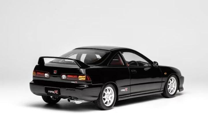 [Preorder] MOTORHELIX 1:18 Honda Integra Type R (DC2) Pre-Facelift (3 Colours)