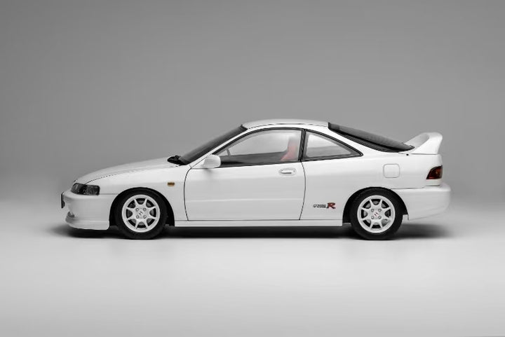 [Preorder] MOTORHELIX 1:18 Honda Integra Type R (DC2) Pre-Facelift (3 Colours)