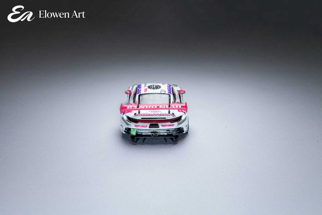 Elowen Art 1:64 Porsche 911 GT3 Iron Lady 
