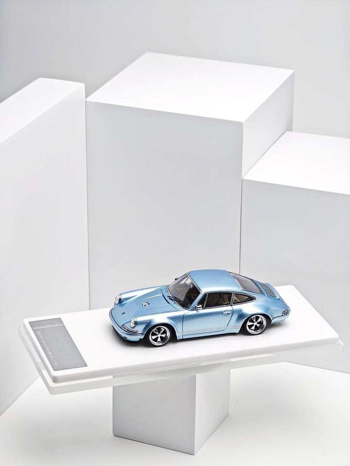 Zincit Model 1:43 Porsche Singer Coupe/DLS (2 Colours)