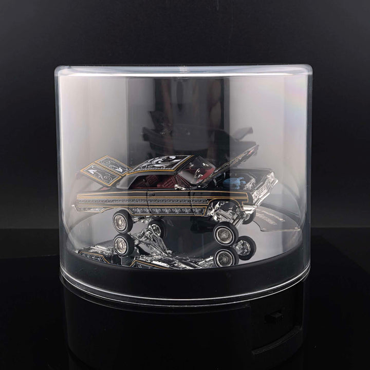 [Preorder] Fine Works 1:64 Chevrolet Impala Lowrider Black Gold Bouncing Car (2 Versions)