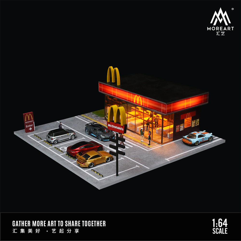 [Preorder] MoreArt 1:64 McDonalds Figures and Parking Lot Diorama