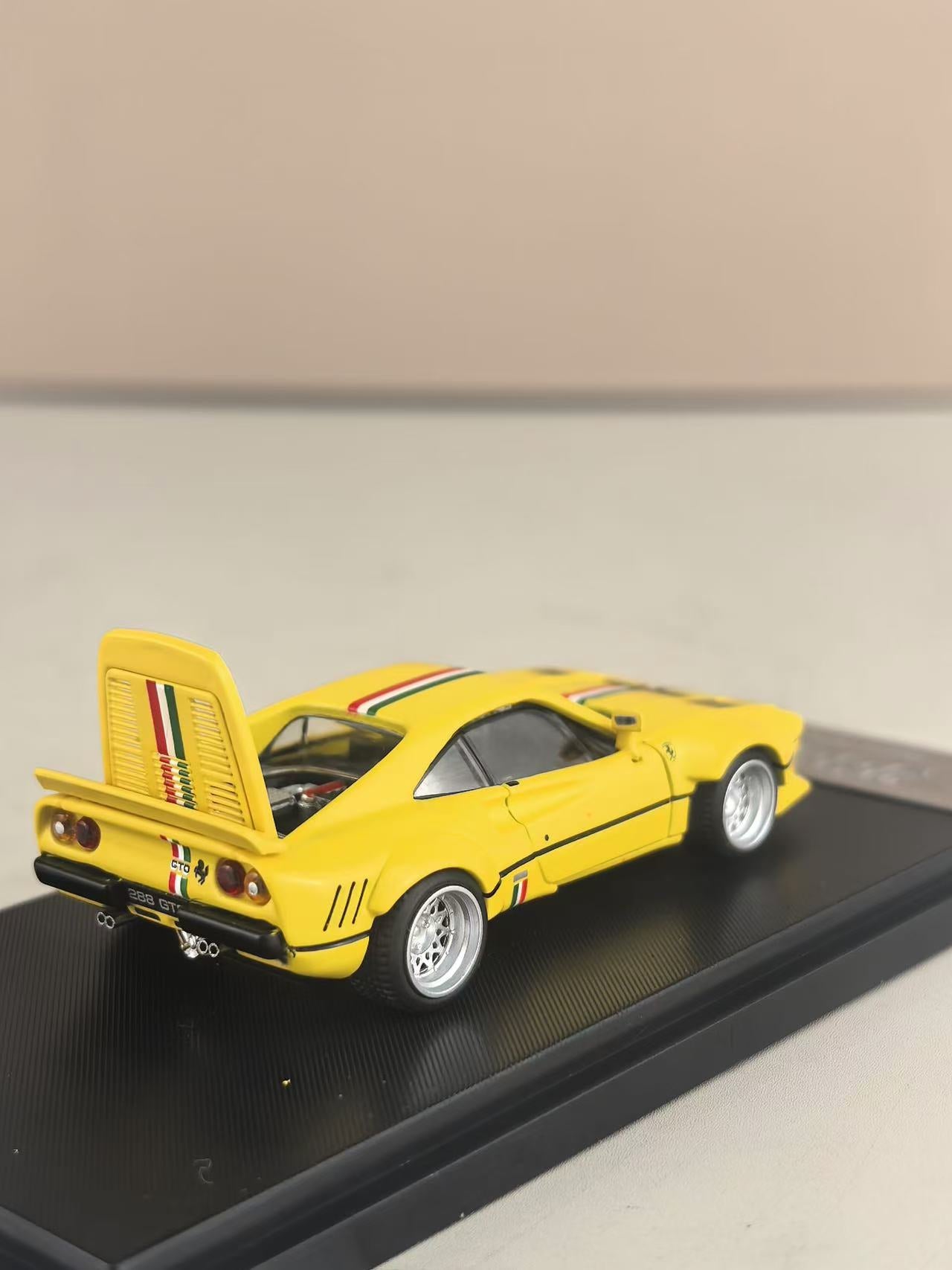 BBRモデル FERRARI 288 GTO Preorder] Hone Model 64 1:64 Ferrari 288 GTO Wide-Body (4