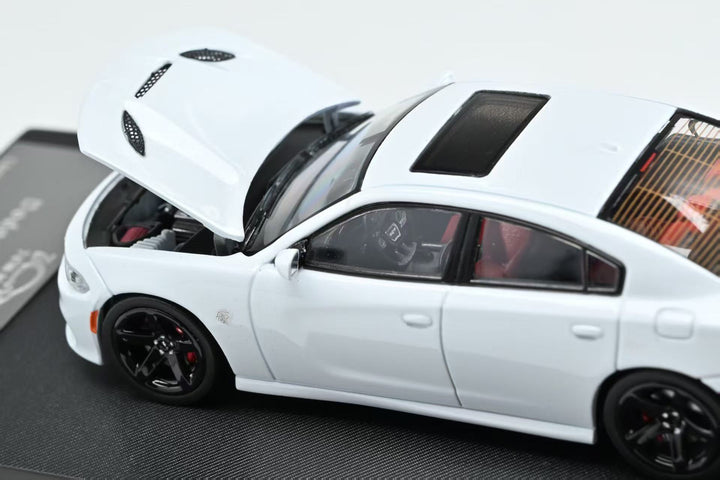 7CM Model 1:64 Dodge Charger SRT Hellcat (2 Colours)