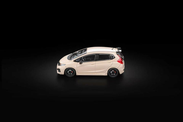 [Preorder] Micro Garage 1:64 Third Generation FIT GK5 RS (3 Colours)