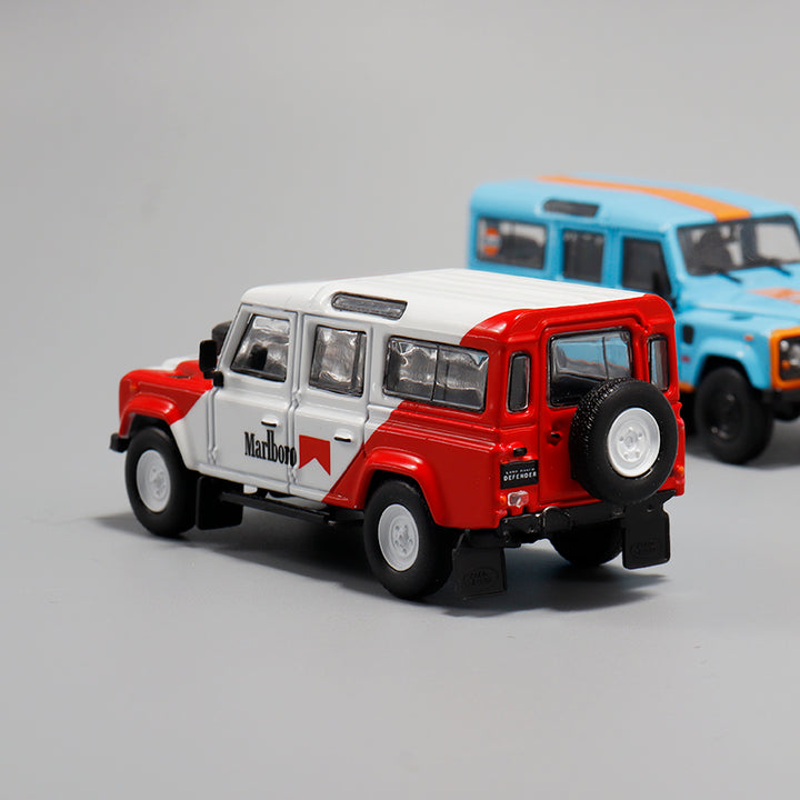 [Preorder] Master Model 1:64 Land Rover Defender 110 - Marlboro Version