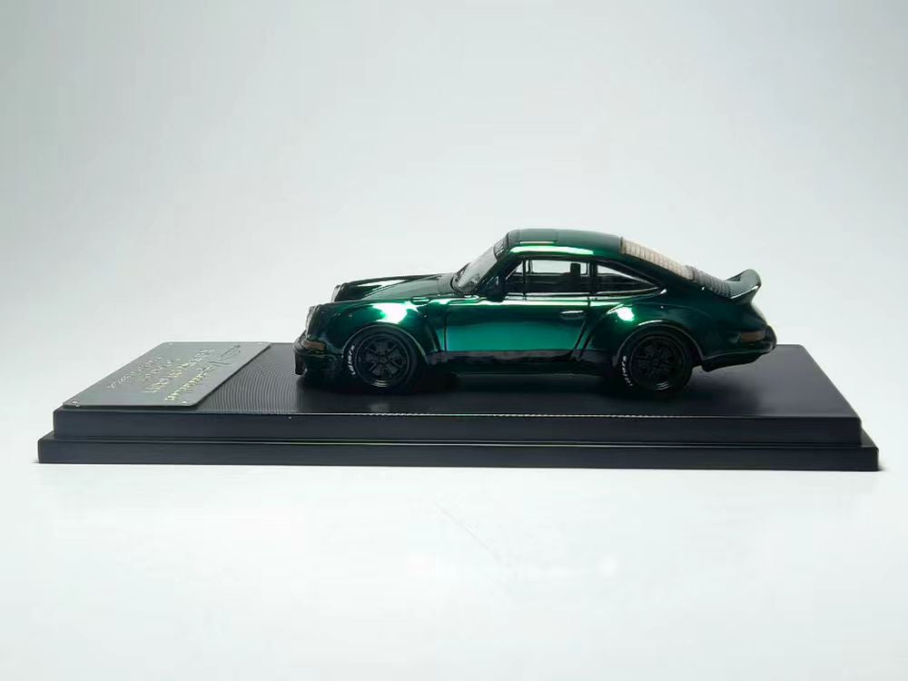 [Preorder] Model Collect 1:64 Porsche RWB 930 Ducktail Wing Metallic Green MC640002G
