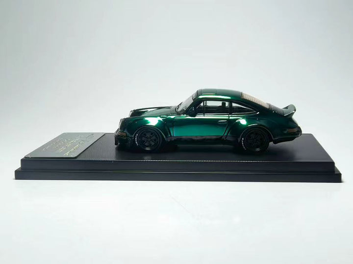 [Preorder] Model Collect 1:64 Porsche RWB 930 Ducktail Wing Metallic Green MC640002G