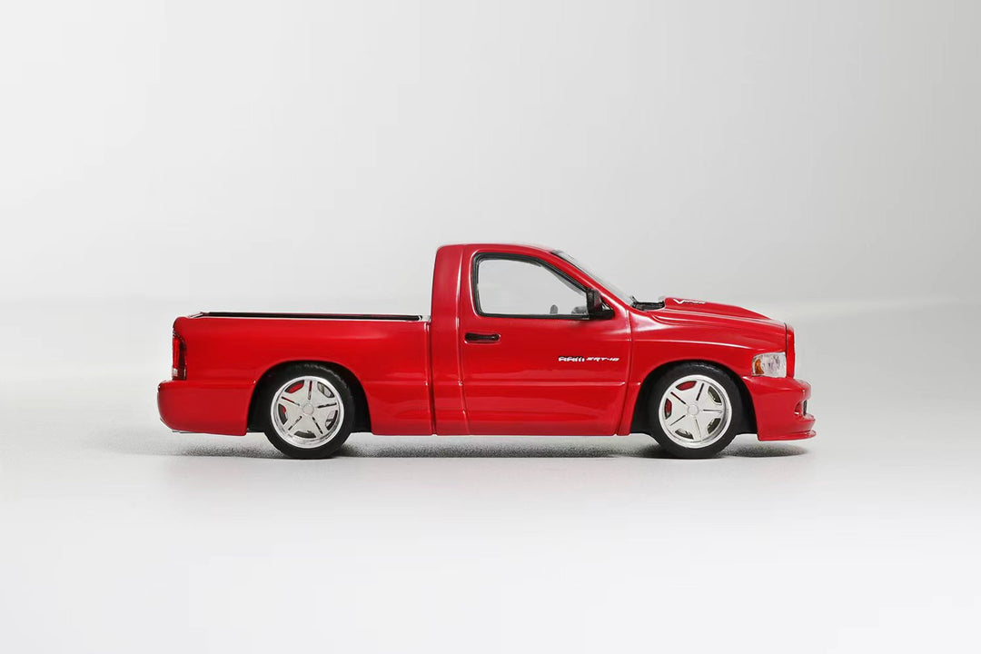 [Preorder] SHOOM64 1:64 Dodge 2003 RAM SRT-10 Red (LHD) SHOOM-103-002