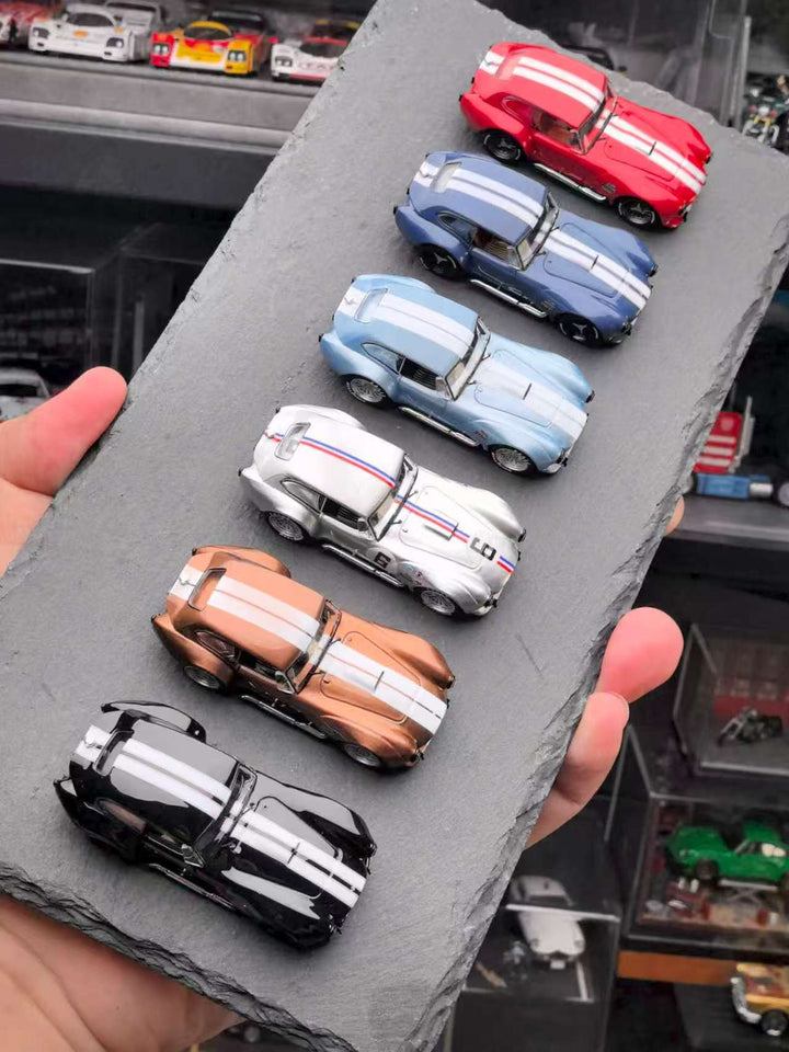 [Preorder] Liberty64 1:64 Shelby Cobra V10 Concept "Al Yasid" (6 Colours)