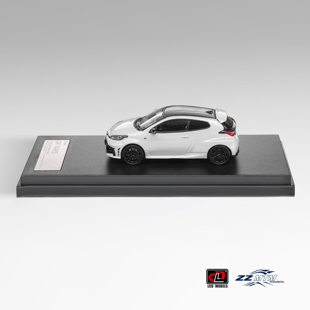 [Preorder] LCD 1:64 GR Yaris RZ "High Performance" 2024 ZZ64001D01-GR/ ZZ64001D01-WH&amp;nbsp;