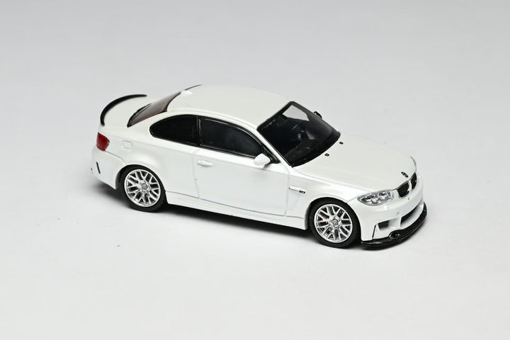 [Preorder] 7CM Model 1:64 BMW 1M Coupe  (E82) White Original version (silver style 359 multi-spoke wheels)
