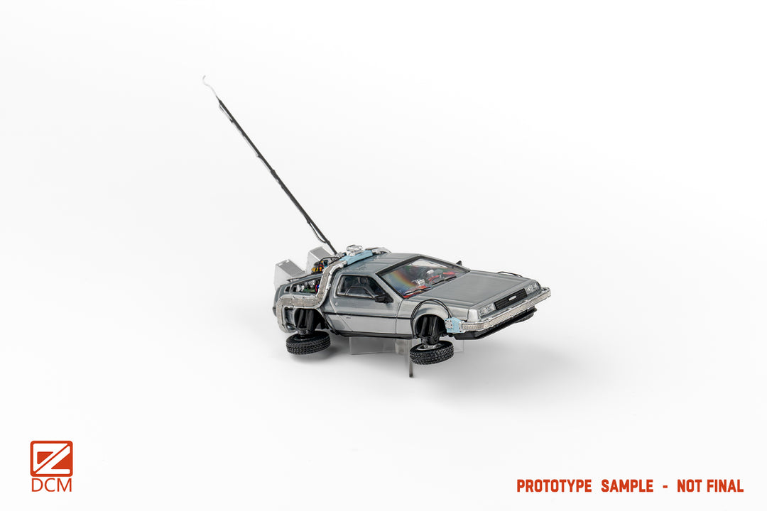 [Preorder] DCM 1:64 Back to the future DMC-12 (2 Versions)