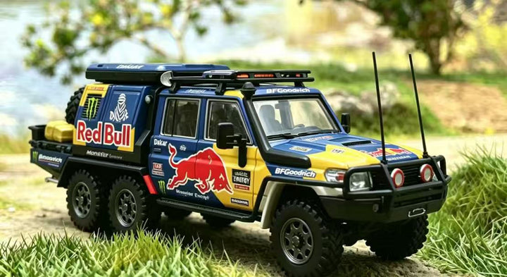[Preorder] Autobots Models 1:64 Toyota Land Cruiser LC79 6X6 (4 Colours)