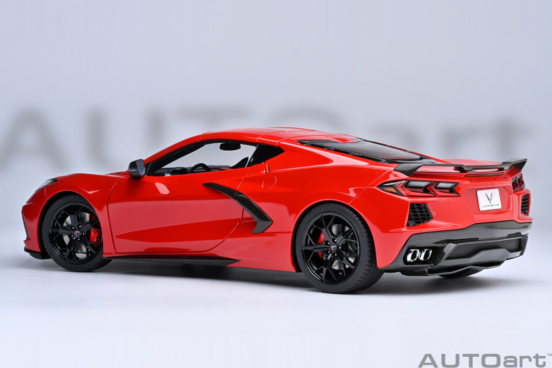 AUTOart 1:18 Chevrolet Corvette C8 Stingray Z51 in Torch Red