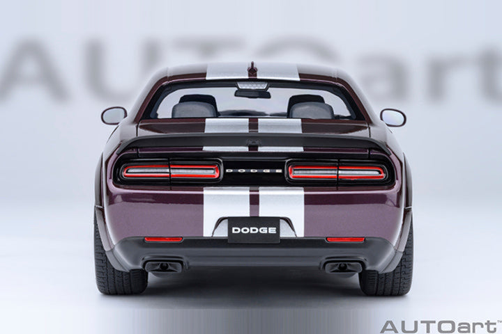 [Preorder] AUTOart 1:18 Dodge Challenger SRT Jailbreak 2022 - Hellrasin Purple 71762