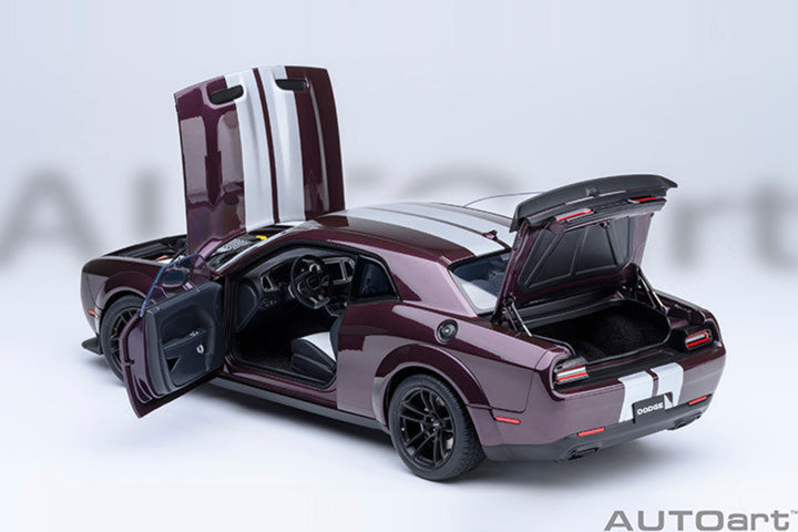 [Preorder] AUTOart 1:18 Dodge Challenger SRT Jailbreak 2022 - Hellrasin Purple 71762