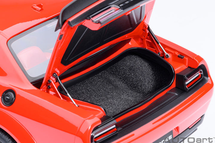 [Preorder] AUTOart 1:18 Dodge Challenger SRT Jailbreak 2022 - Torred 71764