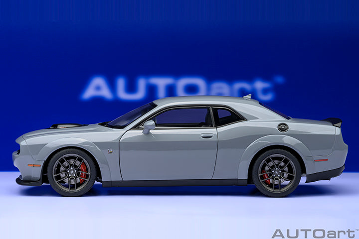 AUTOart 1:18 DODGE CHALLENGER R/T SCAT PACK WIDEBODY 2022 (SMOKE SHOW) 71774