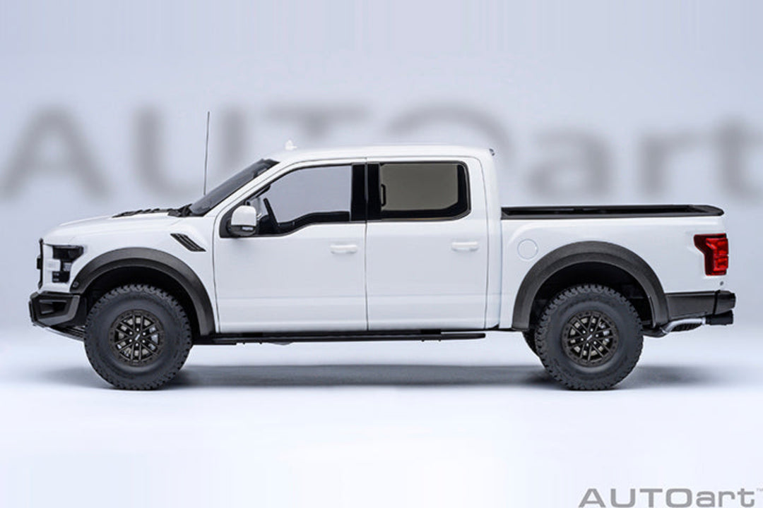 [Preorder] AUTOart 1:18 Ford F-150 Raptor Supercrew 2019 - Oxford White 72946