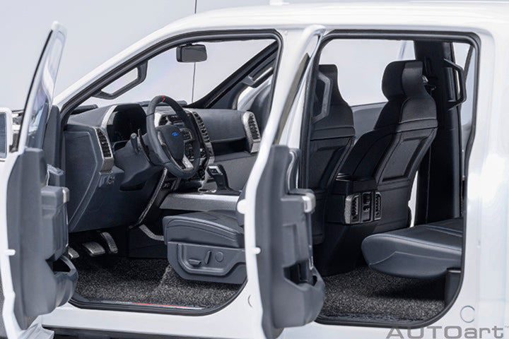 [Preorder] AUTOart 1:18 Ford F-150 Raptor Supercrew 2019 - Oxford White 72946