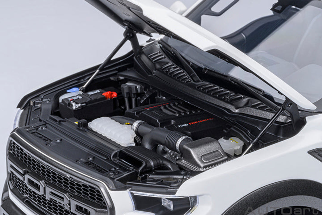 [Preorder] AUTOart 1:18 Ford F-150 Raptor Supercrew 2019 - Oxford White 72946