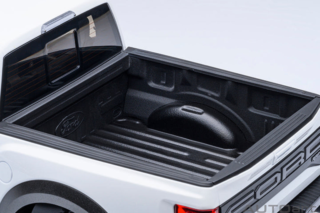 [Preorder] AUTOart 1:18 Ford F-150 Raptor Supercrew 2019 - Oxford White 72946