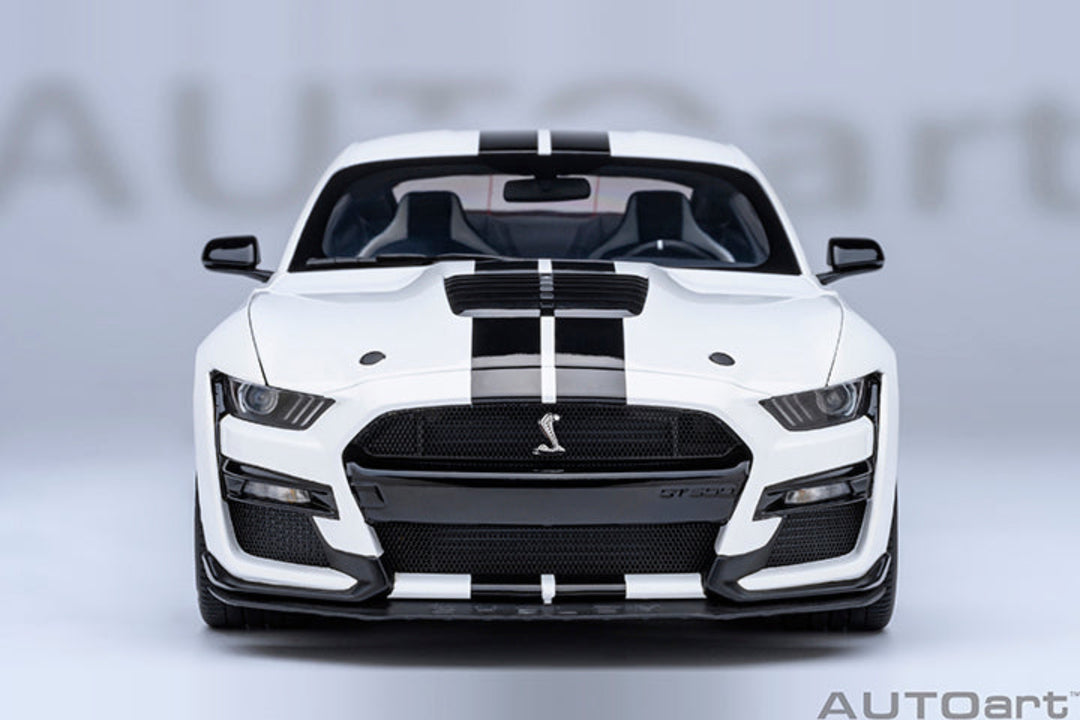 [Preorder] AUTOart 1:18 FORD MUSTANG SHELBY GT500 - Oxford White 73095