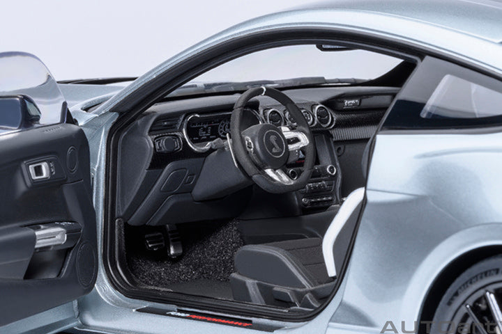 [Preorder] AUTOart 1:18 FORD MUSTANG SHELBY GT500 - Iconic Silver 73096