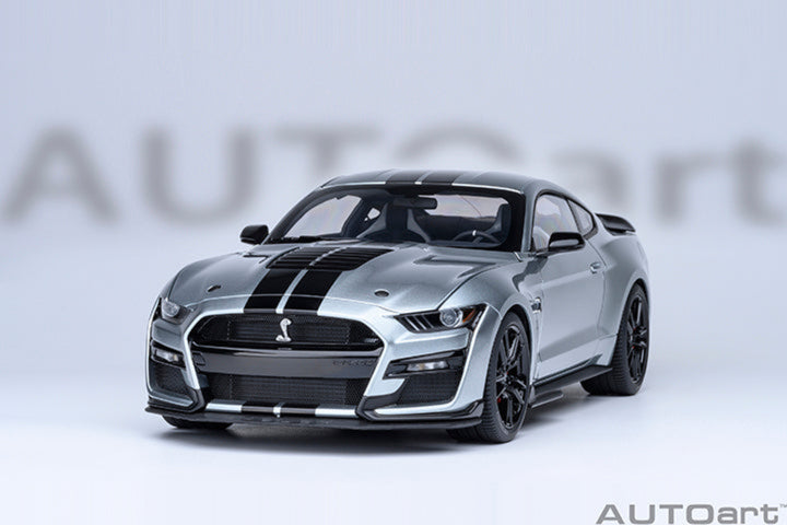 [Preorder] AUTOart 1:18 FORD MUSTANG SHELBY GT500 - Iconic Silver 73096