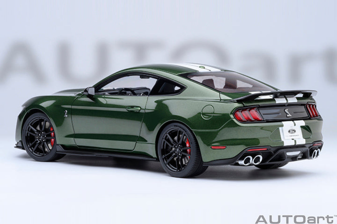 [Preorder] AUTOart 1:18 FORD MUSTANG SHELBY GT500 - Eruption Green 73097