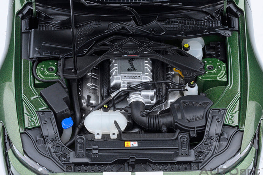 [Preorder] AUTOart 1:18 FORD MUSTANG SHELBY GT500 - Eruption Green 73097