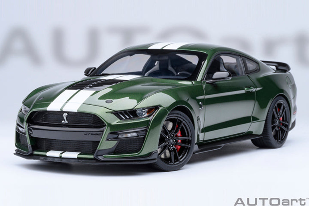 [Preorder] AUTOart 1:18 FORD MUSTANG SHELBY GT500 - Eruption Green 73097