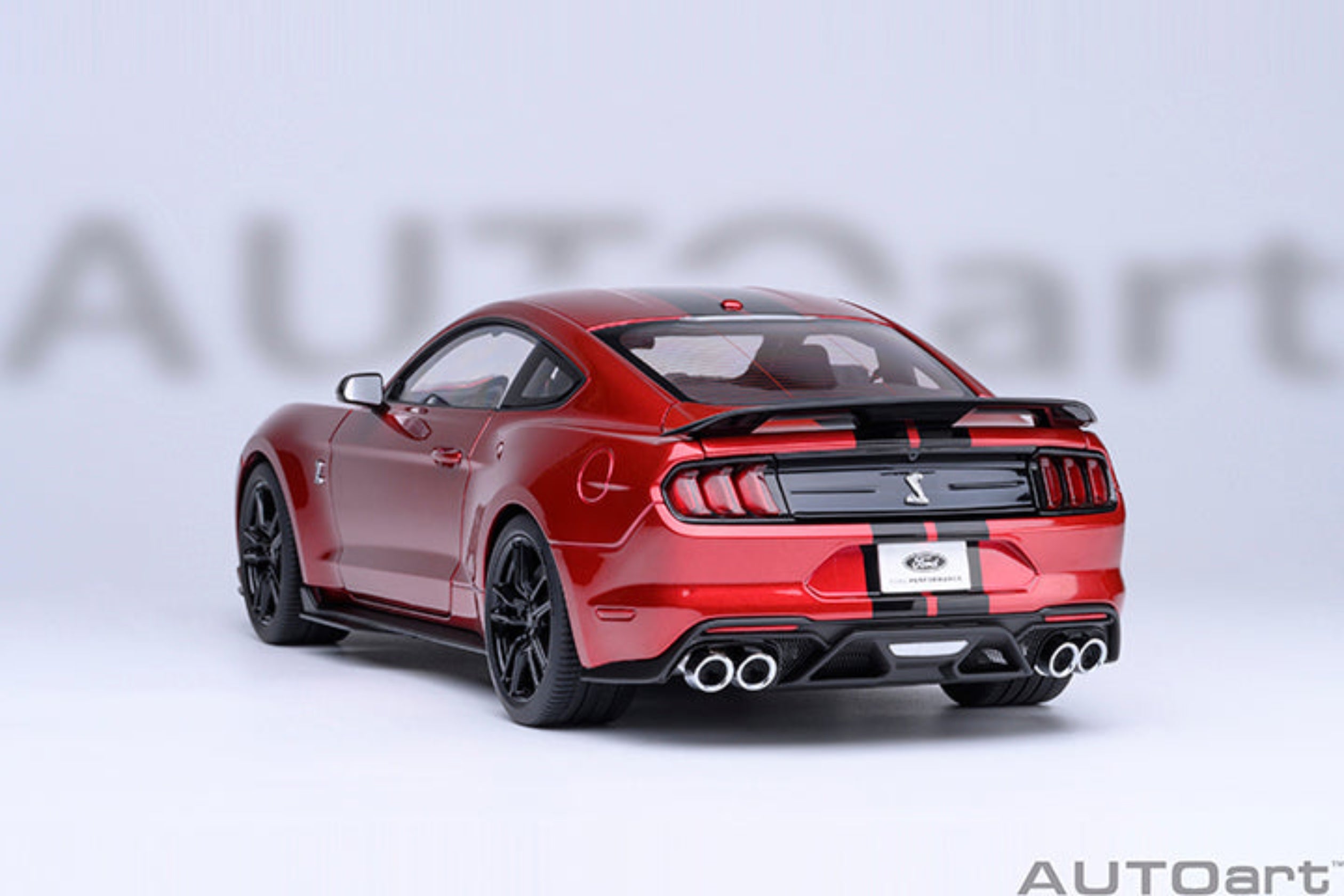 Preorder] AUTOart 1:18 FORD MUSTANG SHELBY GT500 - Rapid Red 73098