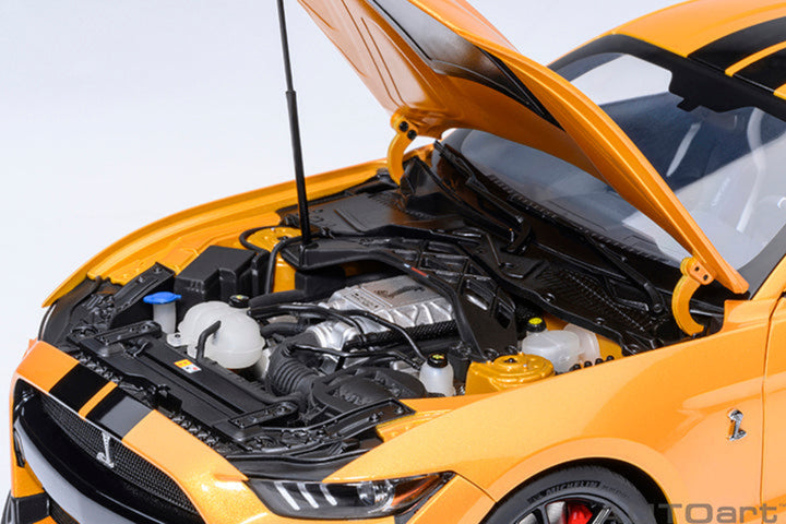 [Preorder] AUTOart 1:18 FORD MUSTANG SHELBY GT500 - Cyber Orange 73099