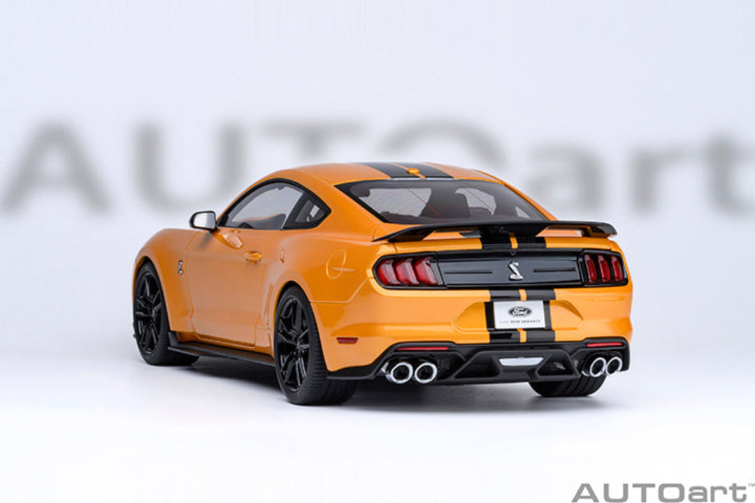 [Preorder] AUTOart 1:18 FORD MUSTANG SHELBY GT500 - Cyber Orange 73099