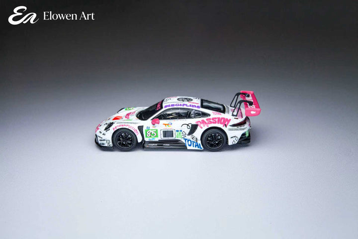 Elowen Art 1:64 Porsche 911 GT3 Iron Lady 