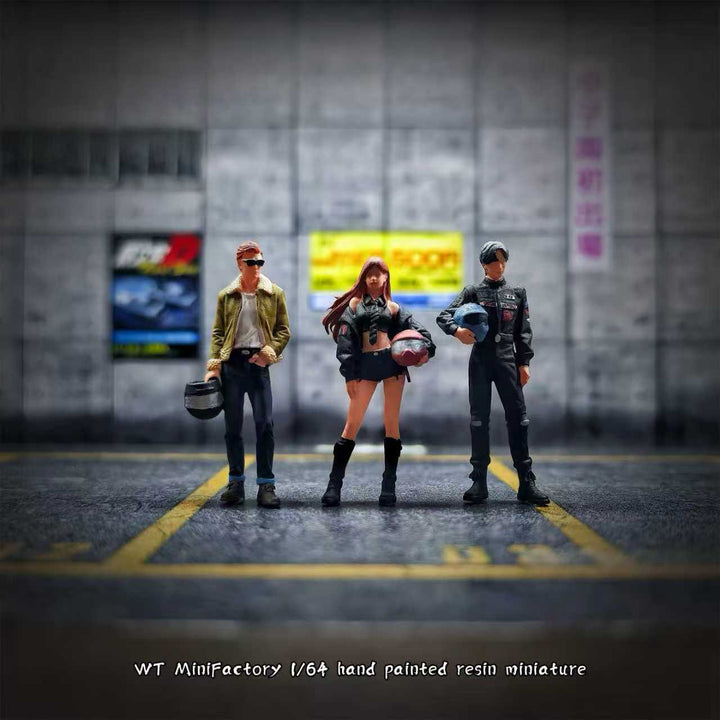 [Preorder] WT Minifactory 1:64 Rider Holding a Helmet 03 Trio WT2026032705