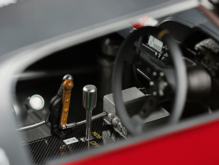 [Preorder] MCM 1:12 HONDA TOP FUEL S2000RR (2 Colours)